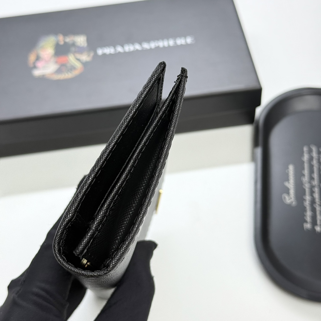 プラダ スーパーコピー 長財布 二つ折りウォレット 三角ロゴプレート 高級レベル仕様_5
