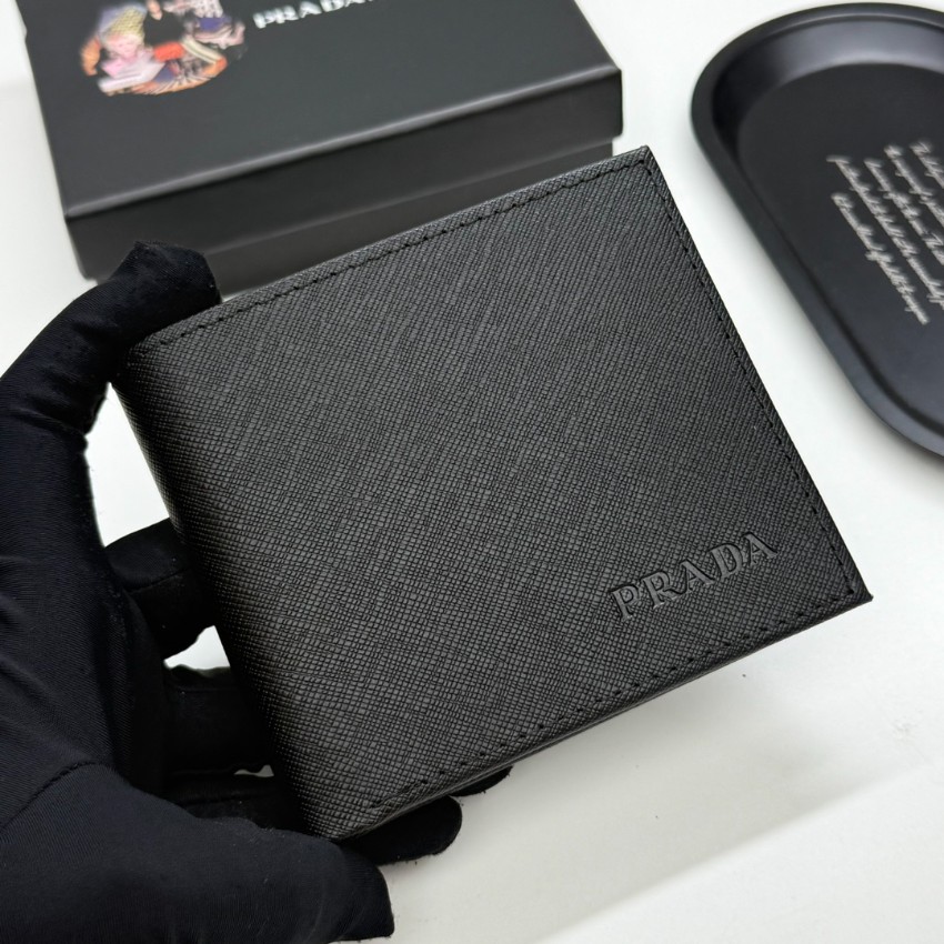 プラダ スーパーコピー 二つ折り財布 コンパクトウォレット サフィアーノ調レザー 数量限定入荷_3