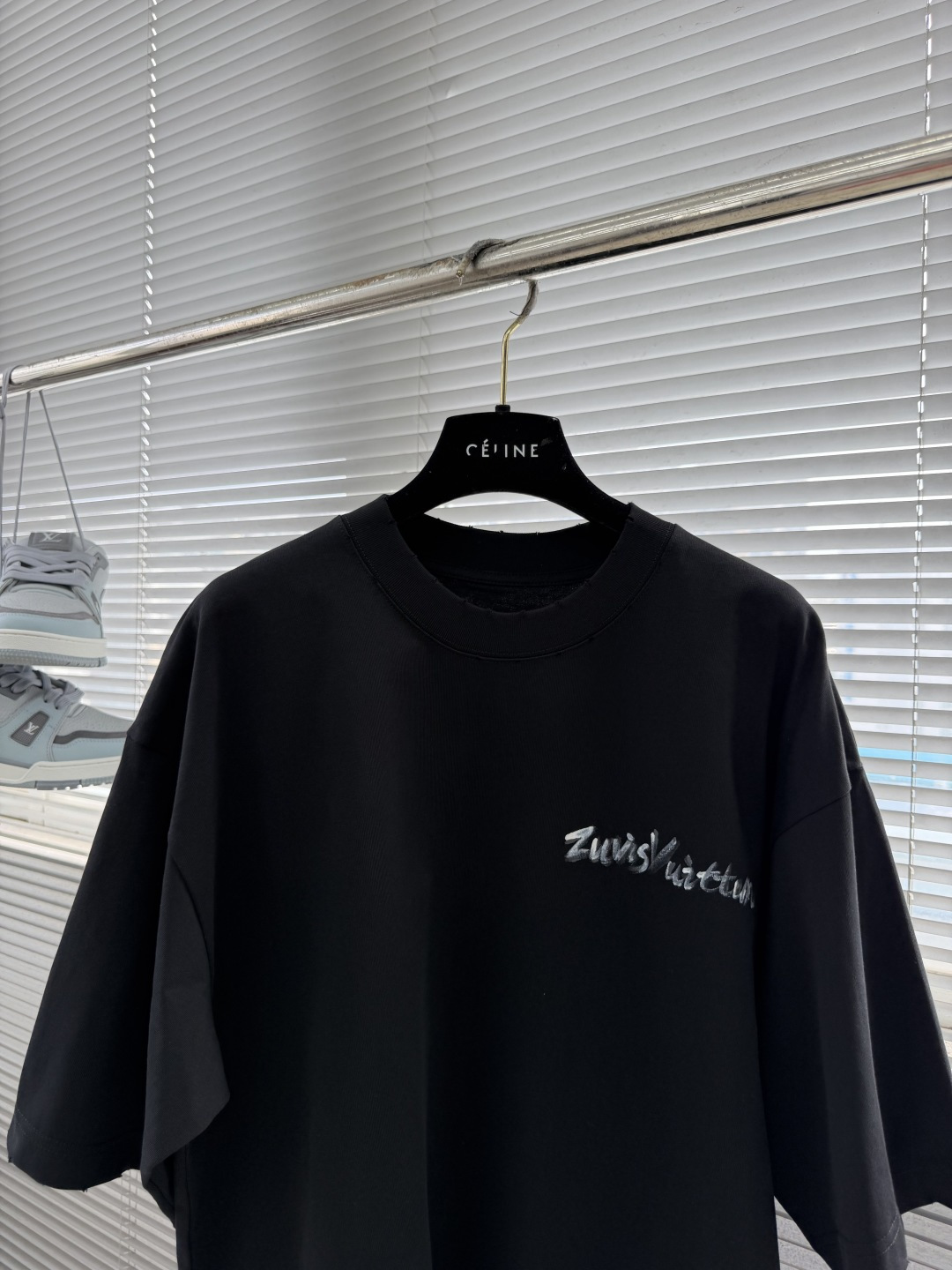 ルイヴィトン 本物級コピー 半袖Tシャツ ロゴ刺繍カジュアル 口コミ多数_6