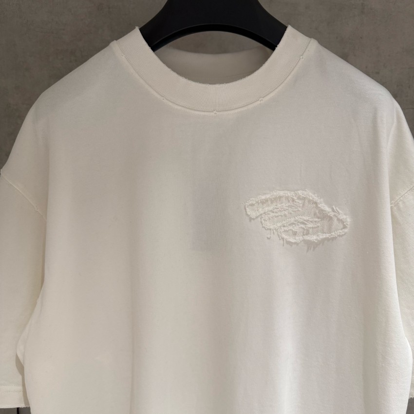 バレンシアガ スーパーコピー ダメージ刺繍ロゴ半袖Tシャツ ミニマルデザイン 定番_4