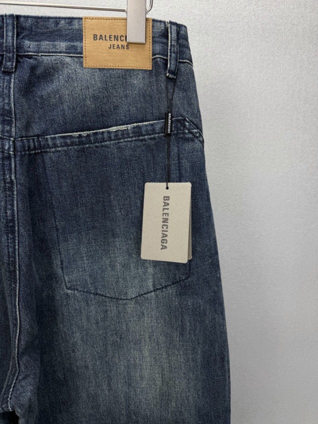 バレンシアガ 格安 デニムパンツ ダメージ加工ストレートシルエット 高再現度_2