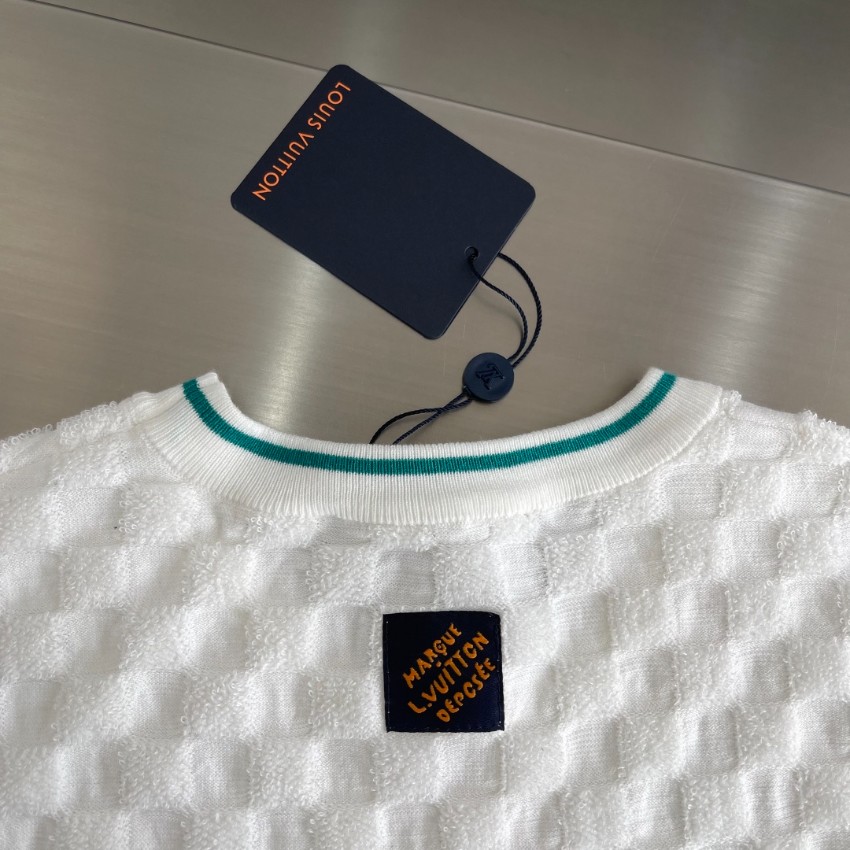 ルイヴィトン スーパーコピー チェッカーテクスチャ半袖Tシャツ 立体織りデザイン 通気性抜群 定番_1