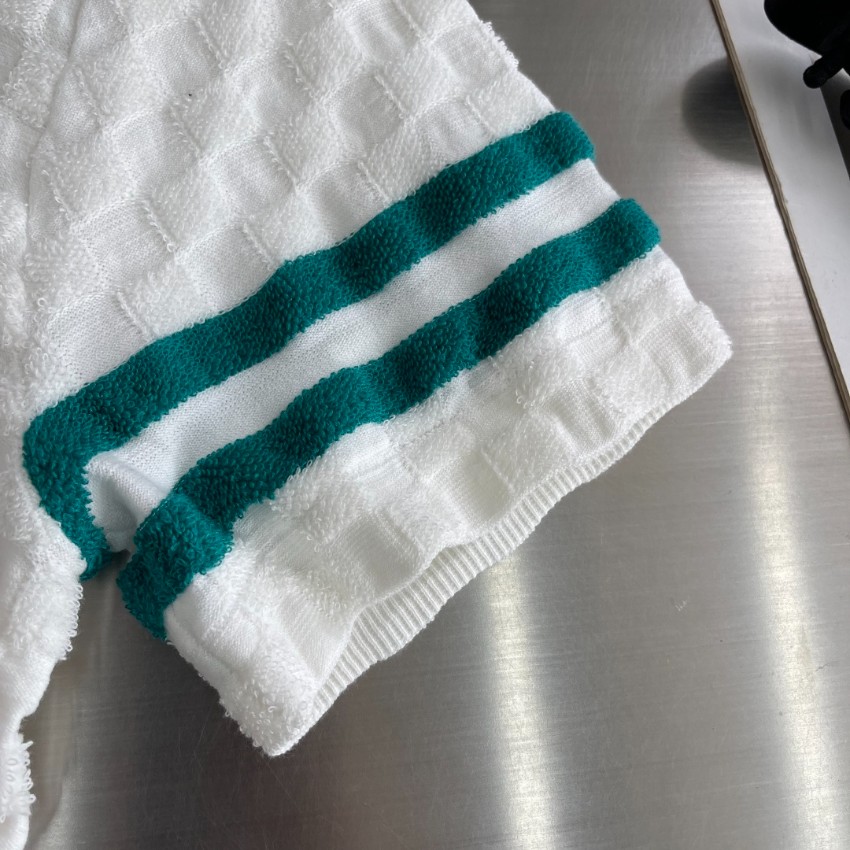 ルイヴィトン スーパーコピー チェッカーテクスチャ半袖Tシャツ 立体織りデザイン 通気性抜群 定番_4