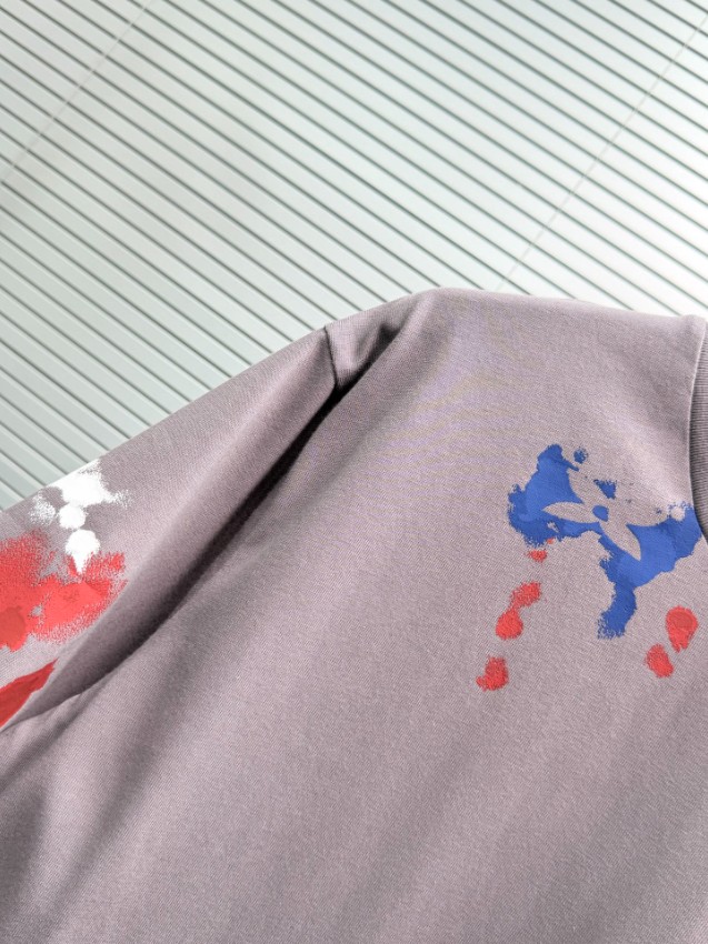 ルイヴィトン スーパーコピー ペイントグラフィック半袖Tシャツ アートデザイン 通気性抜群 安心サイト_6