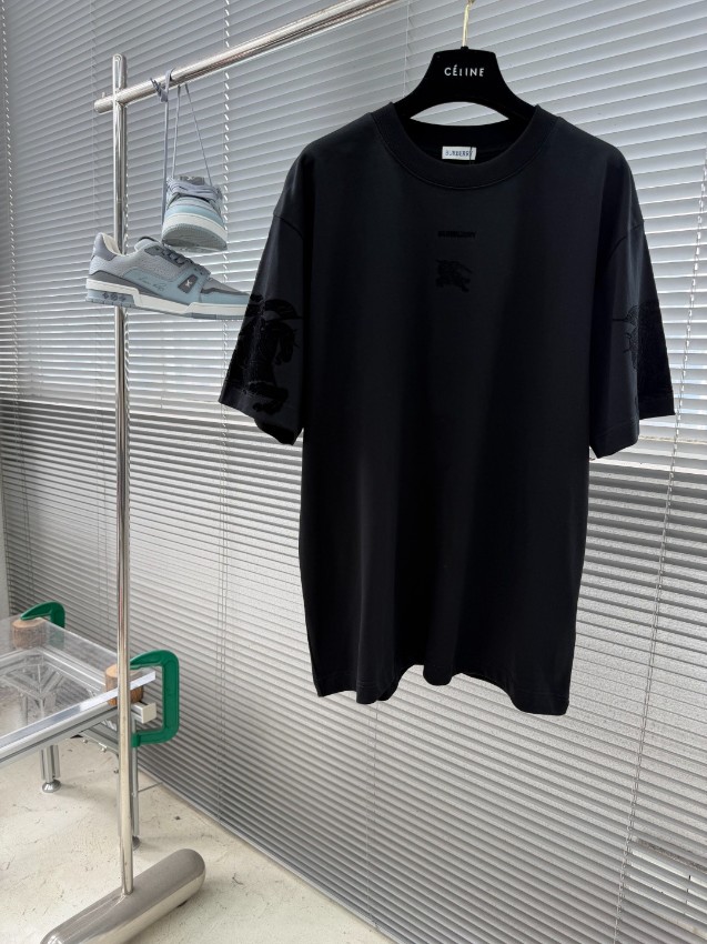 バーバリー スーパーコピー 半袖Tシャツ ロゴ刺繍デザイン ミニマル構成 口コミ多数_7