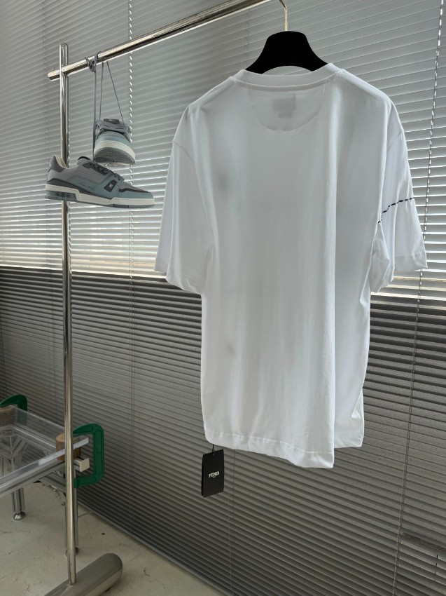 フェンディ ブランド コピー グラフィックTシャツ 刺繍ラインデザイン 高評価_5