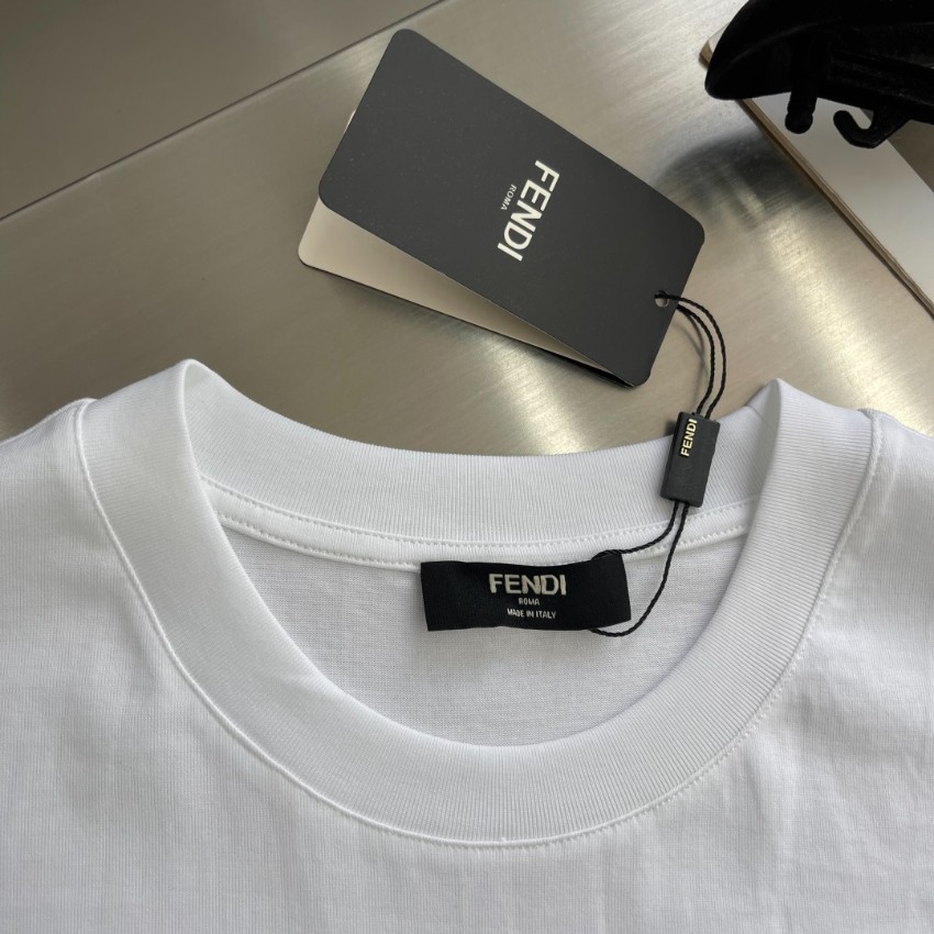 フェンディ 格安 ロゴ刺繍Tシャツ シンプルデザイン 高品質_3