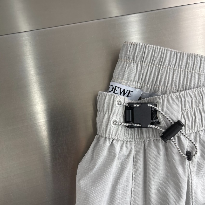 ロエベ スーパーコピー ナイロンワイドパンツ ロゴプリント 機能性設計 高再現度_6