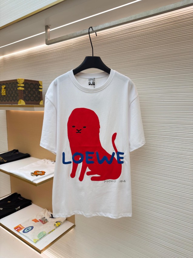ロエベ スーパーコピー グラフィック半袖Tシャツ アートプリント 個性デザイン リピーター多数_3