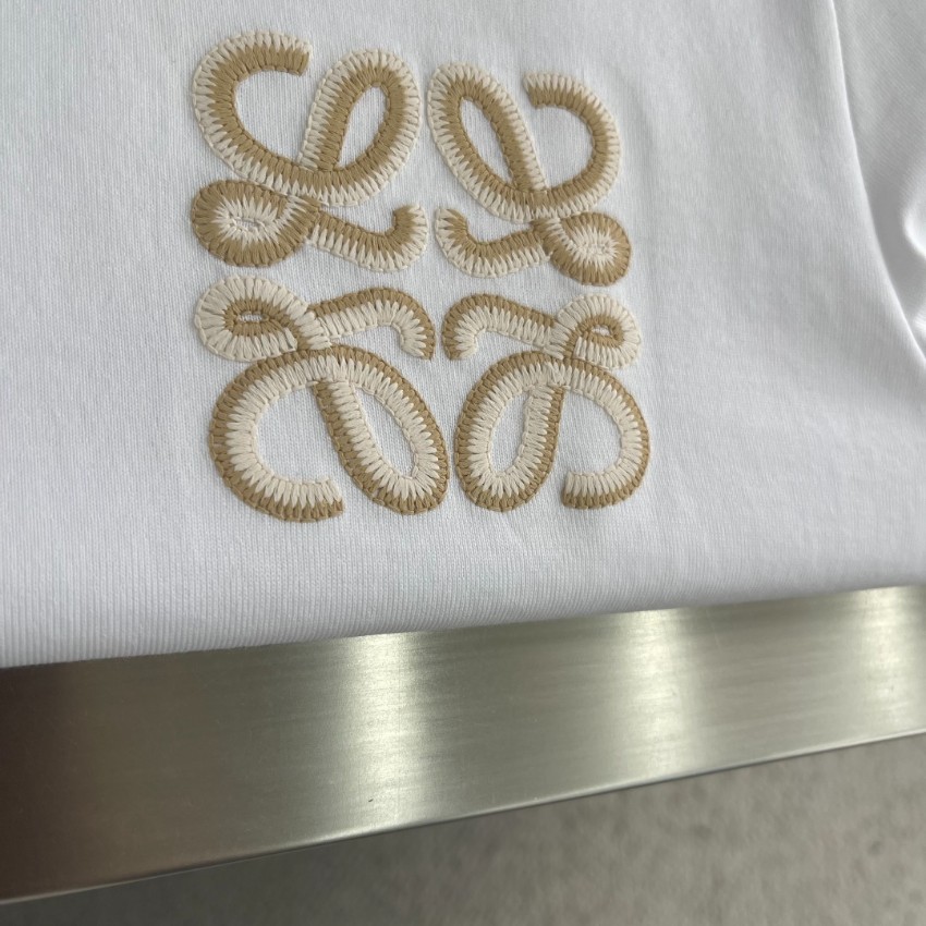 ロエベ n級 アナグラム刺繍Tシャツ 半袖ミニマルスタイル 激安_3