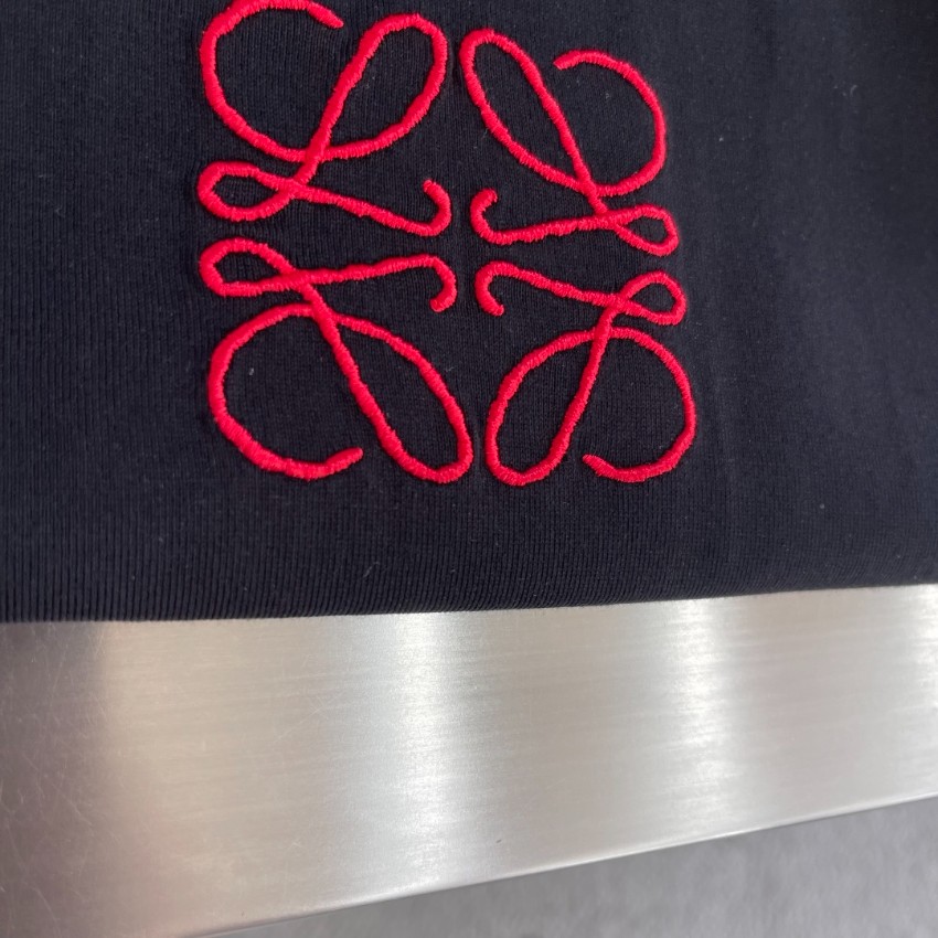 ロエベ ハイブランド アナグラム刺繍Tシャツ 半袖ミニマルデザイン 高再現度_1