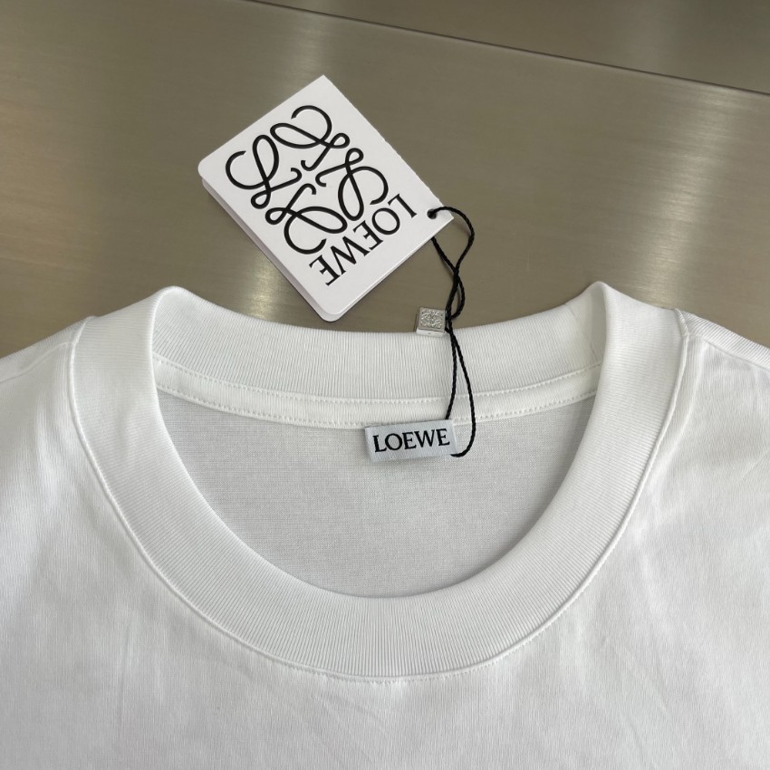 ロエベ 本物級コピー アナグラム刺繍Tシャツ 半袖ミニマルデザイン 精密ディテール_1