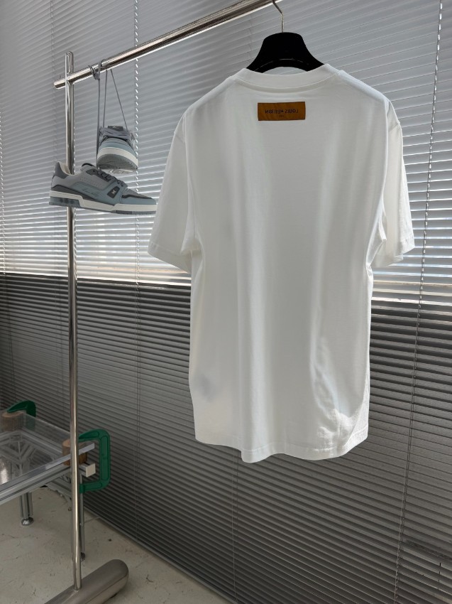 ルイヴィトン スーパーコピー Tシャツ ロゴ刺繍デザイン コットン素材 快適な着心地_7