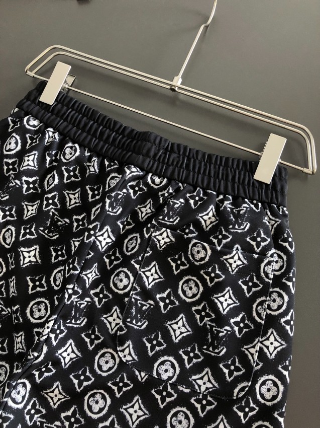 ルイヴィトン n級 モノグラム総柄ショートパンツ 軽量素材設計 定番_8
