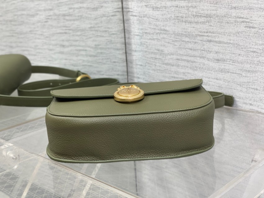 ディオール スーパーコピー ショルダーバッグ グリーンレザー ゴールド金具 丁寧な縫製_2