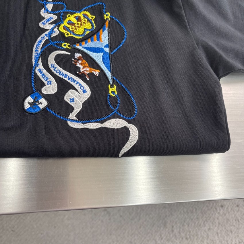 ルイヴィトン 格安 刺繍ロゴTシャツ 半袖シンプルデザイン 高評価_3