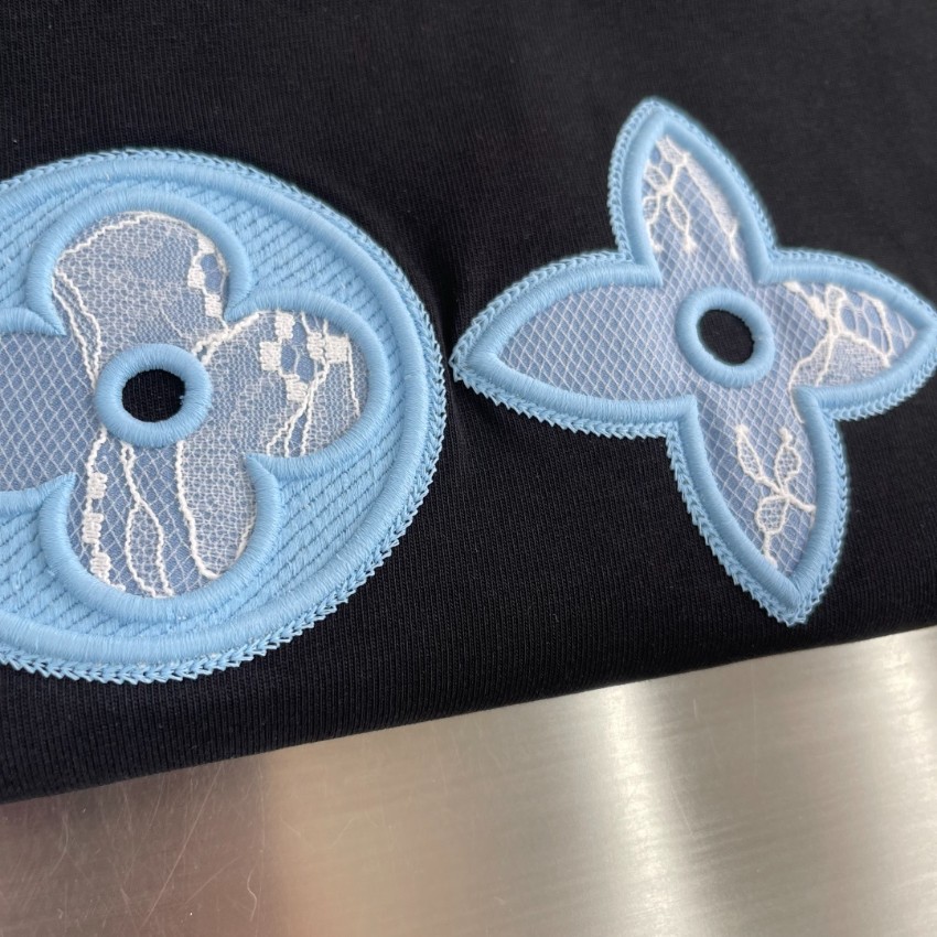 ルイヴィトン スーパーコピー モノグラム刺繍Tシャツ 半袖ストリートデザイン 満足度高い_6