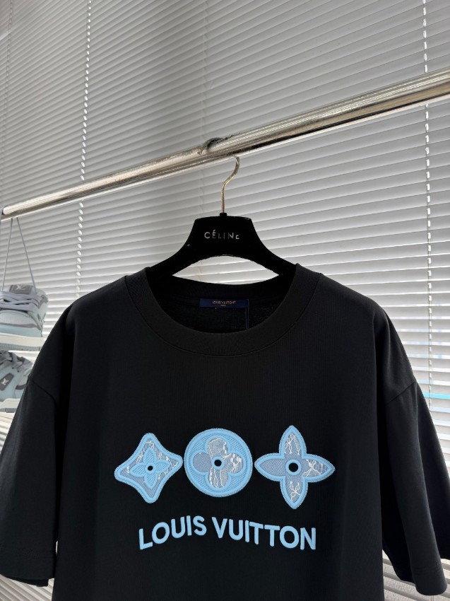 ルイヴィトン スーパーコピー モノグラム刺繍Tシャツ 半袖ストリートデザイン 満足度高い_5