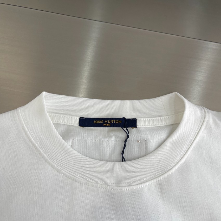 ルイヴィトン スーパーコピー ロゴプリントTシャツ 半袖カジュアルデザイン 上質感_1