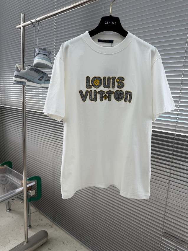 ルイヴィトン スーパーコピー ロゴプリントTシャツ 半袖カジュアルデザイン 上質感_5