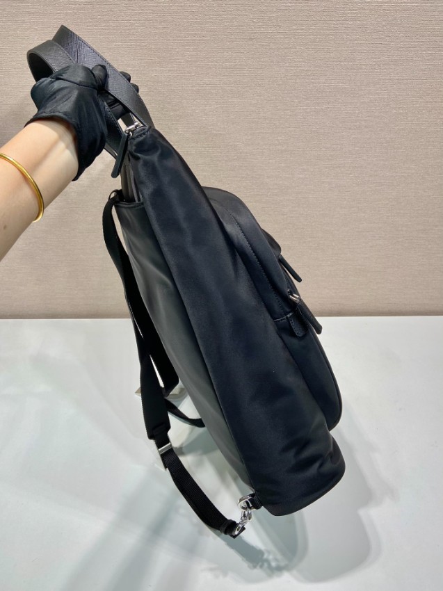 プラダ スーパーコピー ナイロンバックパック トート2WAY設計 多機能収納 高品質_7