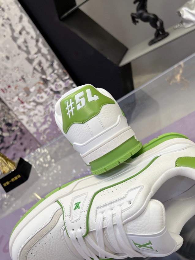 ルイヴィトン ブランド コピー LVトレイナー風スニーカー レザーグリーン 高再現度_8