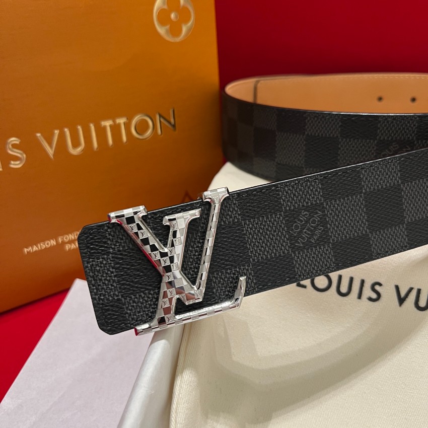 ルイ・ヴィトン n級 ダミエグラフィット ベルト シルバーLVバックル 実店舗運営_3
