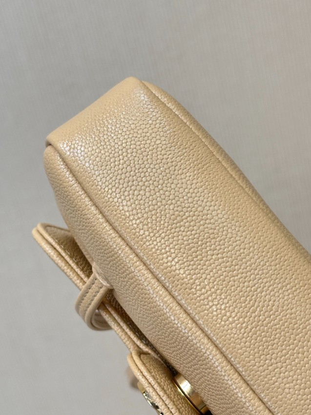 シャネル 格安 フラップショルダーバッグ ベージュ ゴールドCC金具 高評価_4