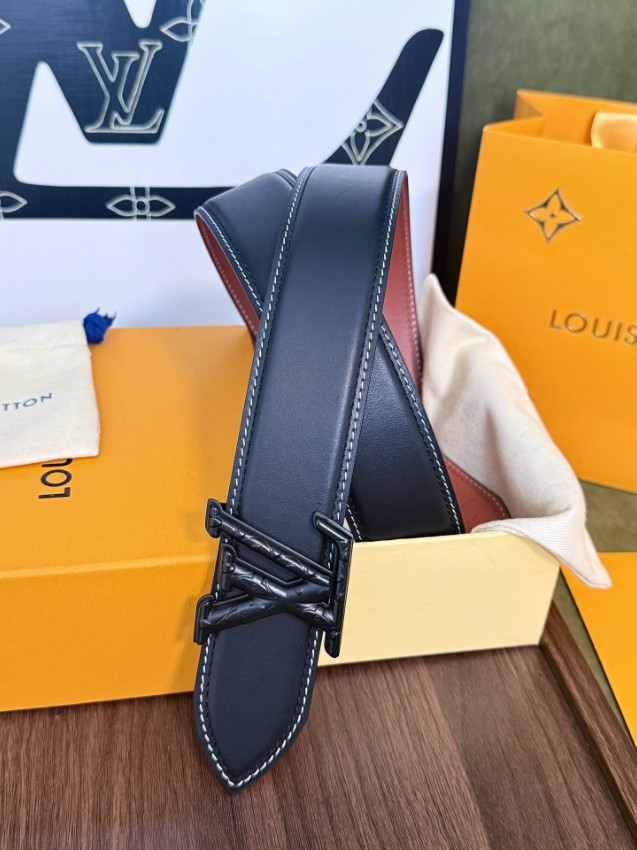 ルイ・ヴィトン ハイブランド LVイニシャルメンズベルト ブラックレザーホワイトステッチ黒金具 高品質_2