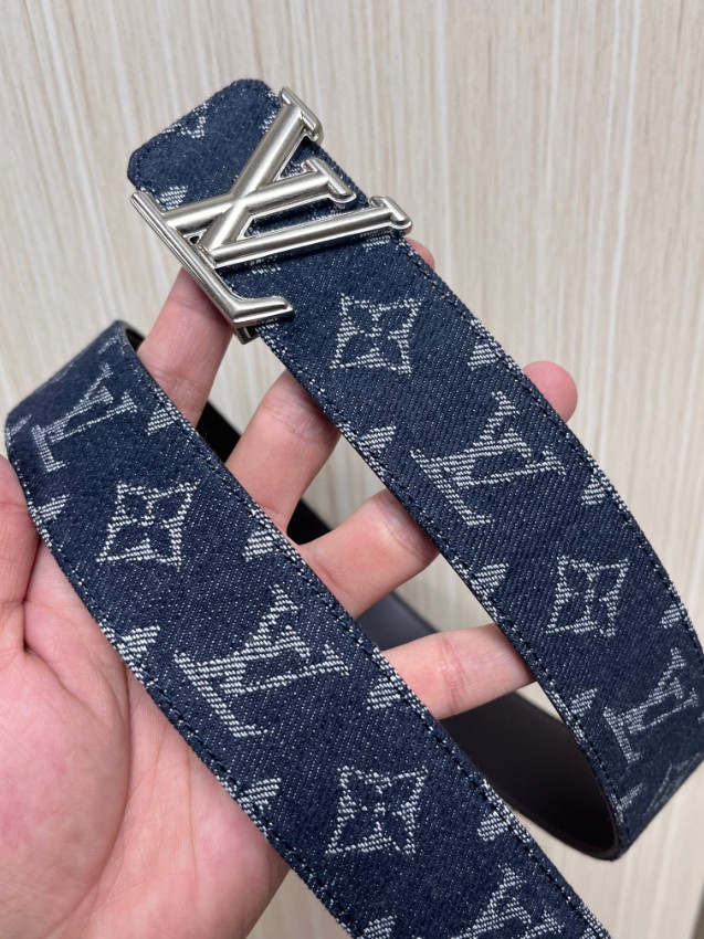 ルイ・ヴィトン 本物級コピー LVイニシャルデニムメンズベルト モノグラム柄シルバー金具 高再現度_4