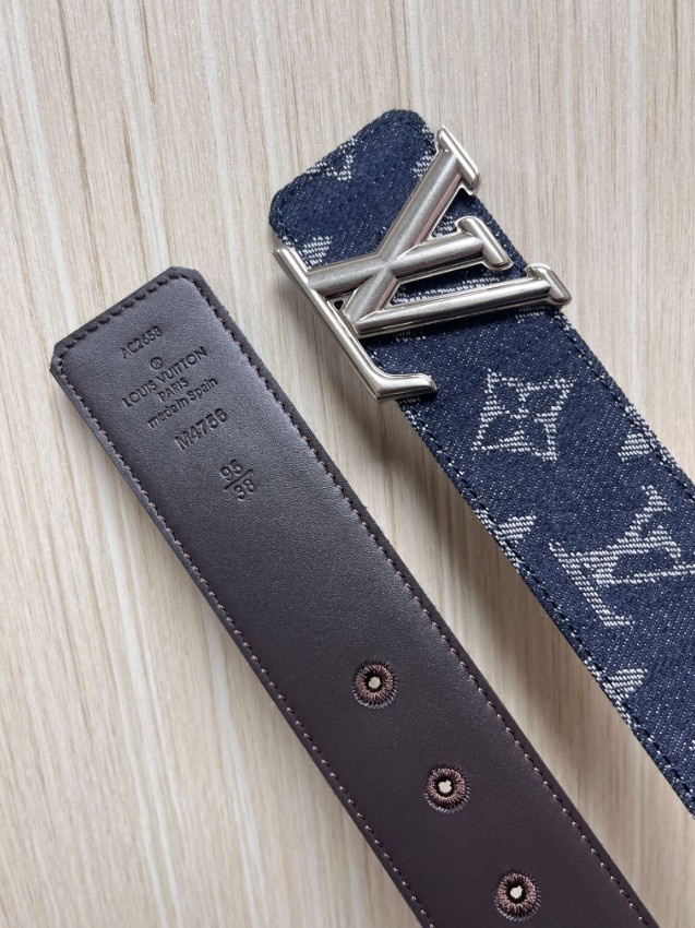 ルイ・ヴィトン 本物級コピー LVイニシャルデニムメンズベルト モノグラム柄シルバー金具 高再現度_6
