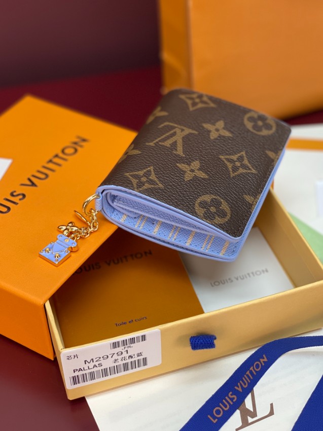 ルイ・ヴィトン 本物級コピー 二つ折り財布 モノグラム柄 チャーム装飾 確実に届く_2