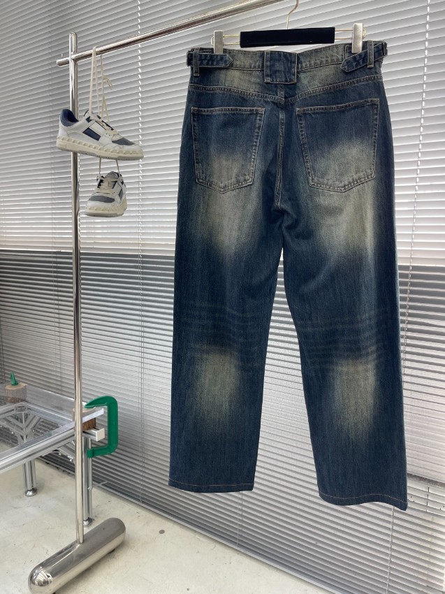 サンローラン ブランド コピー ブルー ウォッシュデニムパンツ ストレートシルエット シンプルデザイン 梱包丁寧_7